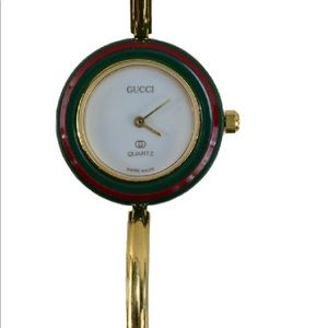 Gucci interchangeable bezel watch